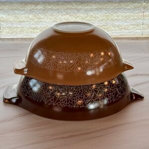 2 Vintage PYREX Cinderella Nesting Mixing Bowl Brown Woodland 444, 443 1978 Mint